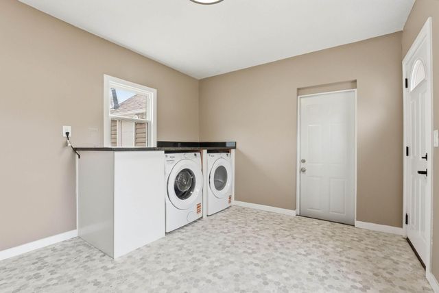 8781 Griggs Avenue, Circle Pines, MN 55014