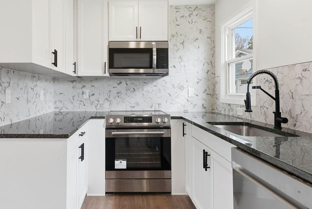 8781 Griggs Avenue, Circle Pines, MN 55014