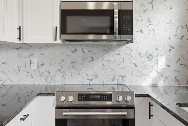 8781 Griggs Avenue, Circle Pines, MN 55014