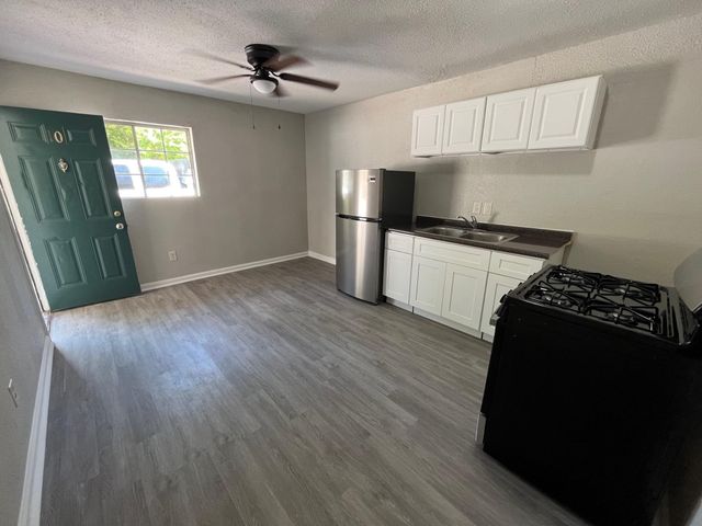 4831 Sycamore Avenue Avenue 04, Pasadena, TX 77503