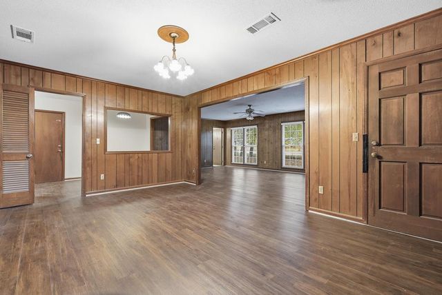 2622 Natchez Drive, Columbus, GA 31907