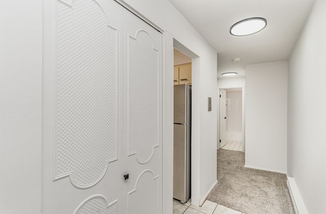 9724 S Karlov Avenue 103, Oak Lawn, IL 60453