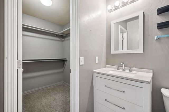 2709 NW 184th Street, Edmond, OK 73012