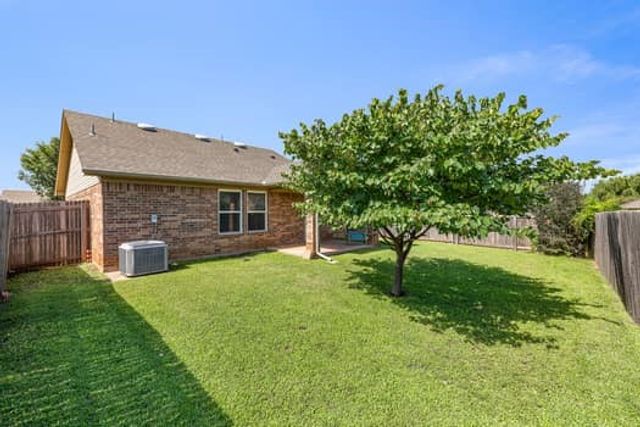 2709 NW 184th Street, Edmond, OK 73012