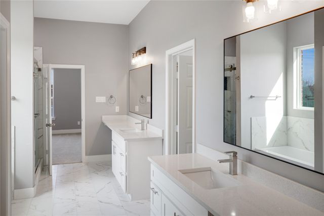 23690 Champion Drive, Lindale, TX 75771