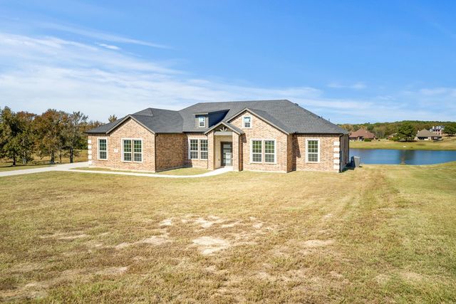 23690 Champion Drive, Lindale, TX 75771