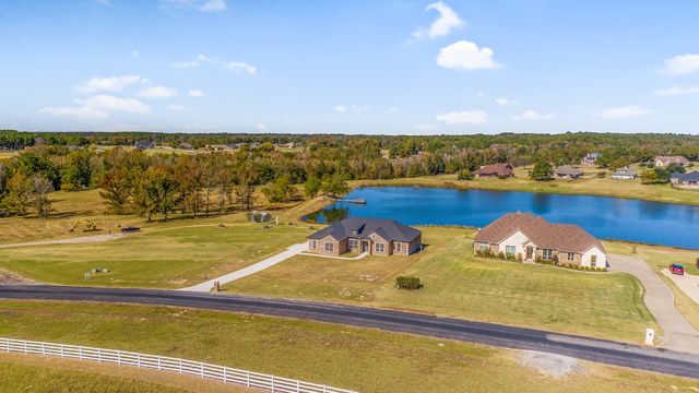 23690 Champion Drive, Lindale, TX 75771