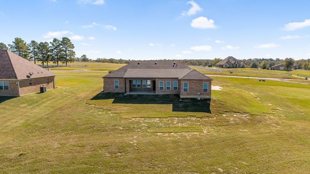 23690 Champion Drive, Lindale, TX 75771