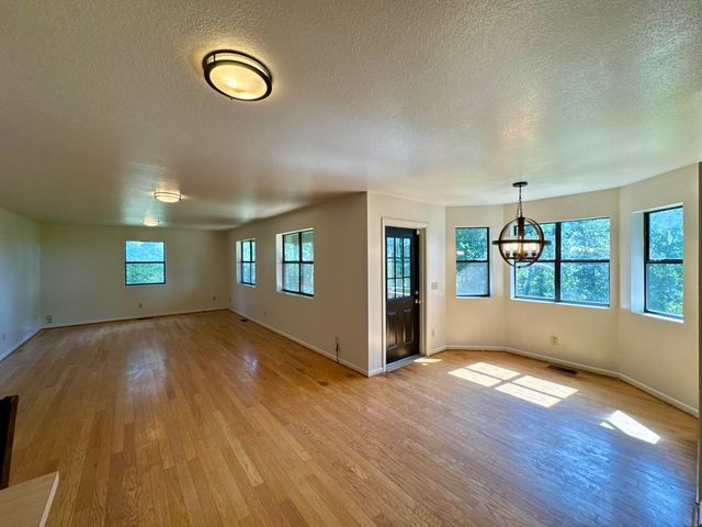 974 Geier Road, Mountain View, AR 72560