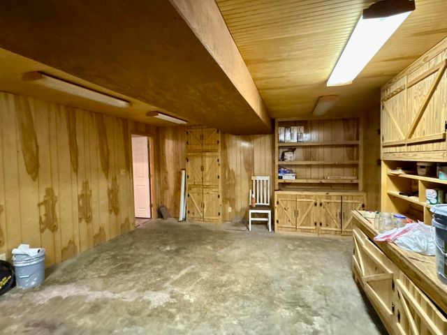 974 Geier Road, Mountain View, AR 72560