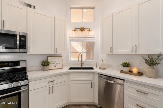 14672 W WHITTON Avenue, Goodyear, AZ 85395