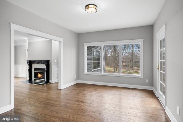 17 HARBOURTON RIDGE DR, Pennington, NJ 08534