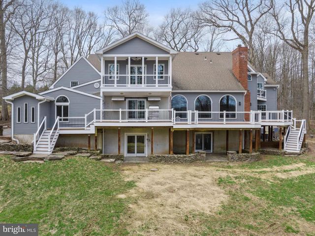 17 HARBOURTON RIDGE DR, Pennington, NJ 08534