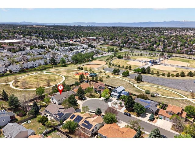 952 S Quintero Ct, Aurora, CO 80017