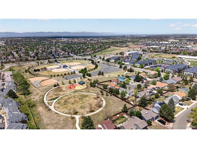 952 S Quintero Ct, Aurora, CO 80017