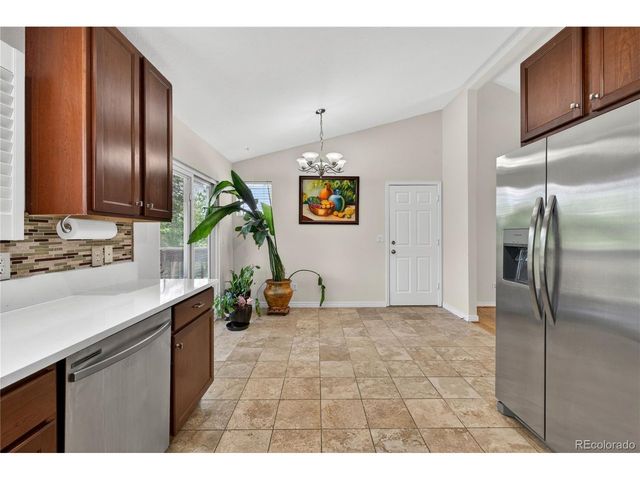 952 S Quintero Ct, Aurora, CO 80017