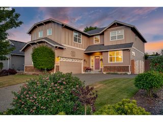 1786 CLATSOP St, Woodland, WA 98674
