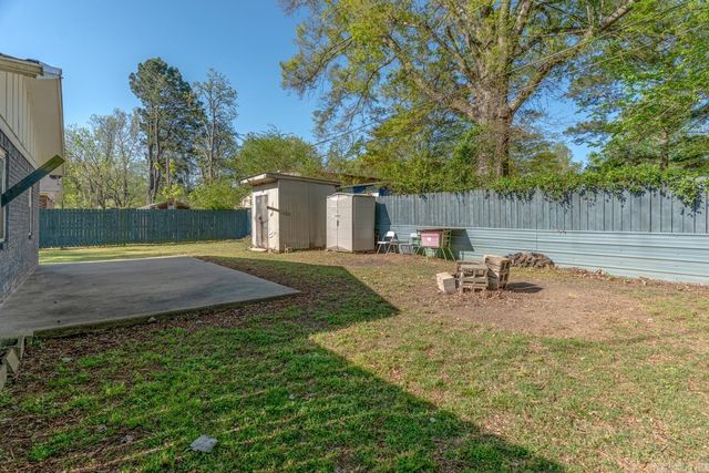 701 N Main Street, Bald Knob, AR 72010