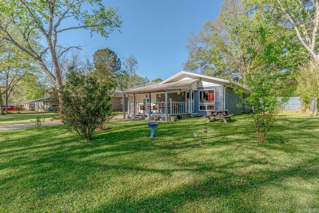 701 N Main Street, Bald Knob, AR 72010
