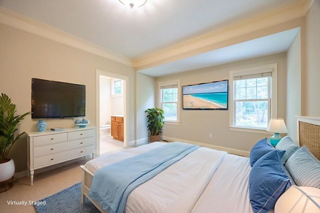 4 Lowell Dr 4, Hopkinton, MA 01748