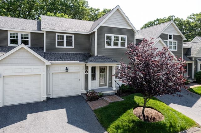 4 Lowell Dr 4, Hopkinton, MA 01748