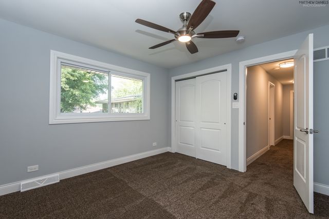17152 Kenwood Avenue, South Holland, IL 60473