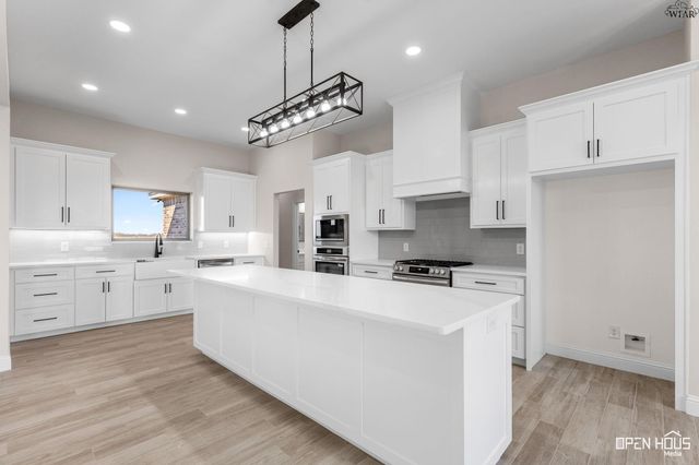 12630 LONGLEY ROAD, Iowa Park, TX 76367