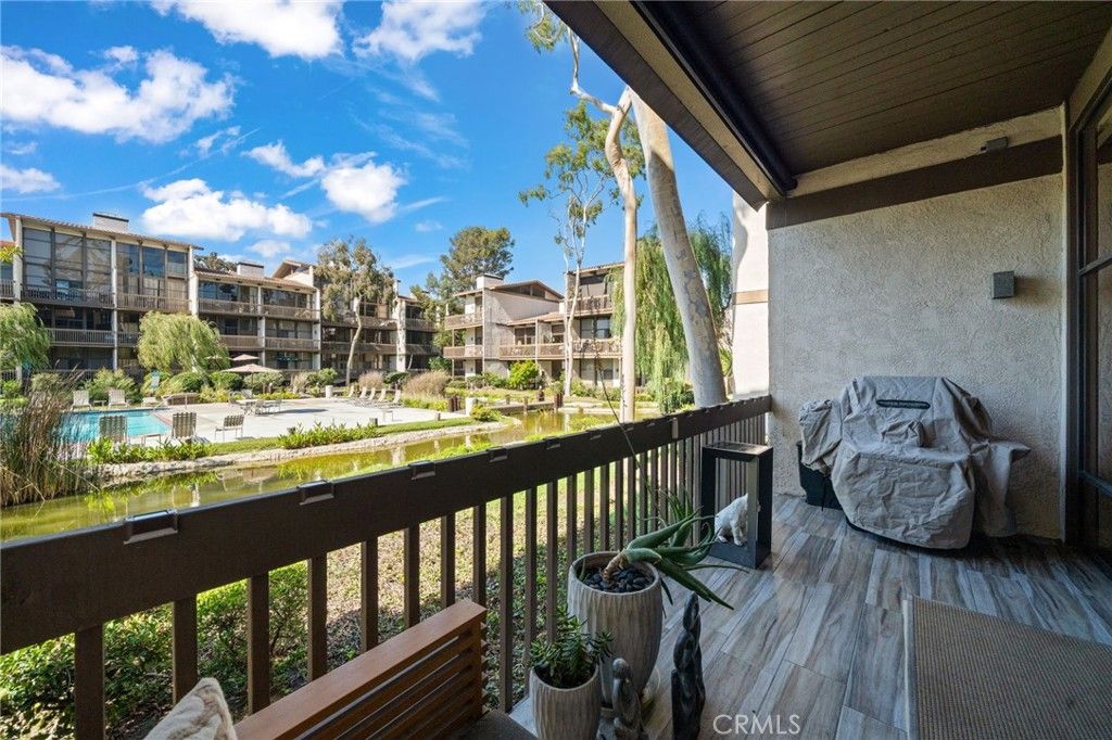 7139 Marina Pacifica Drive S Key 8, Long Beach, CA 90803 — photo 4