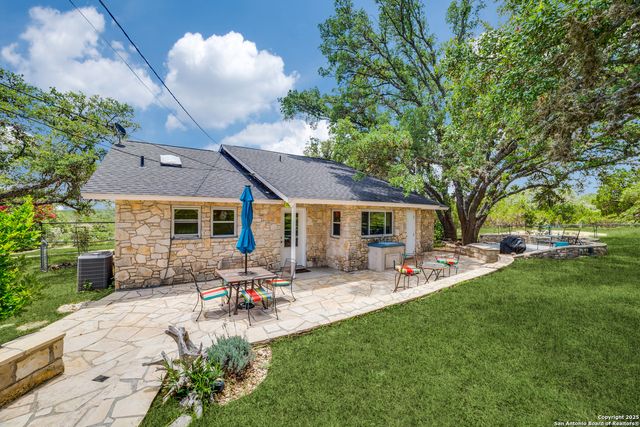 20892 Bluehill Pass, Helotes, TX 78023