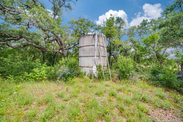 20892 Bluehill Pass, Helotes, TX 78023