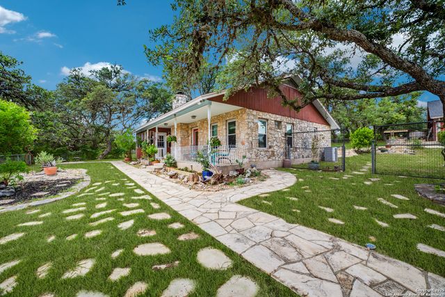 20892 Bluehill Pass, Helotes, TX 78023