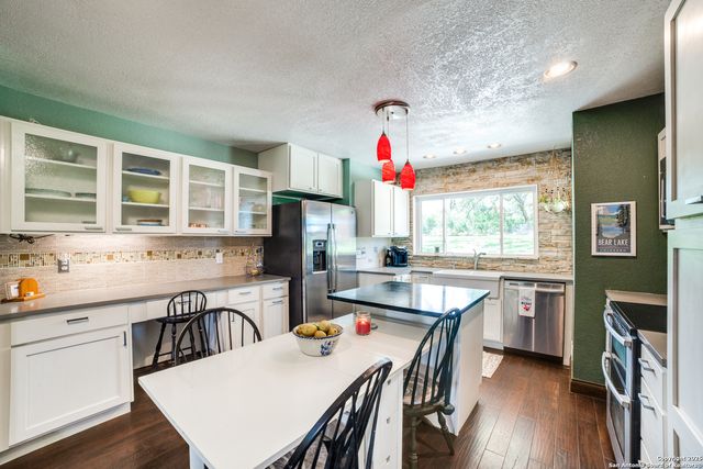 20892 Bluehill Pass, Helotes, TX 78023