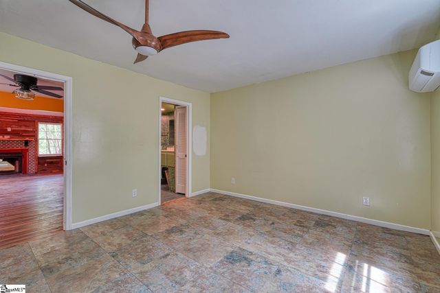 26 Hidden Springs Road, Spartanburg, SC 29302