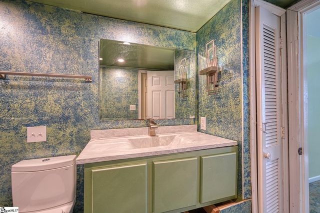 26 Hidden Springs Road, Spartanburg, SC 29302