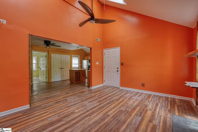 26 Hidden Springs Road, Spartanburg, SC 29302
