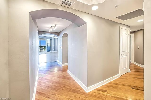 2104 W 1st ST 1004, Fort Myers, FL 33901