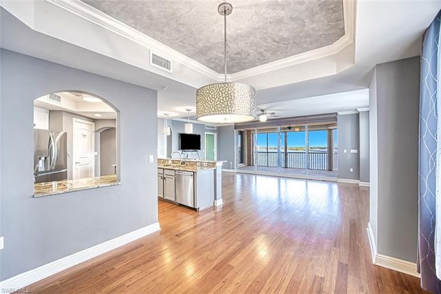 2104 W 1st ST 1004, Fort Myers, FL 33901