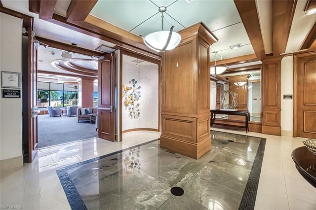 2104 W 1st ST 1004, Fort Myers, FL 33901