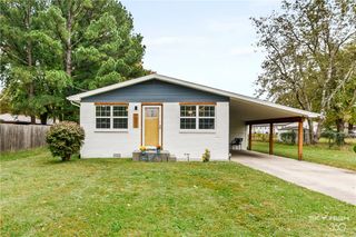 1305 SE Benton Street, Bentonville, AR 72712