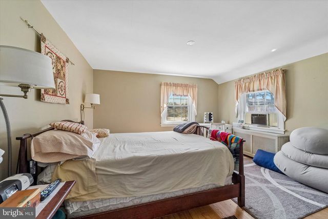 133 6TH AVE, Phoenixville, PA 19460