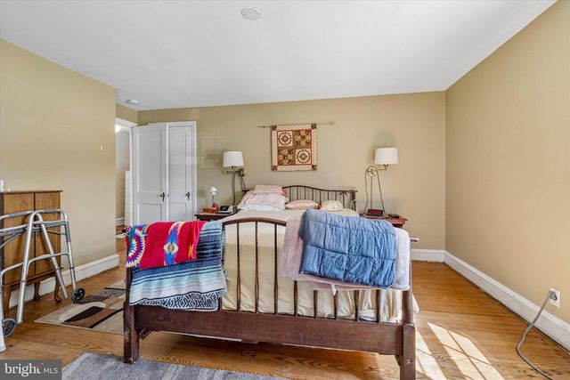 133 6TH AVE, Phoenixville, PA 19460