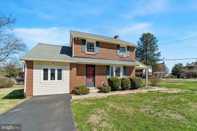 133 6TH AVE, Phoenixville, PA 19460