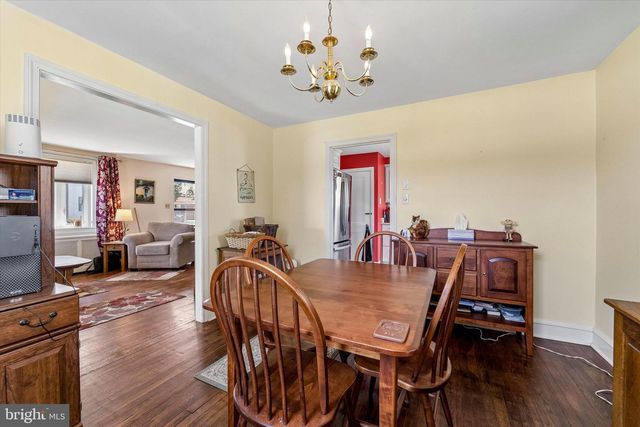 133 6TH AVE, Phoenixville, PA 19460