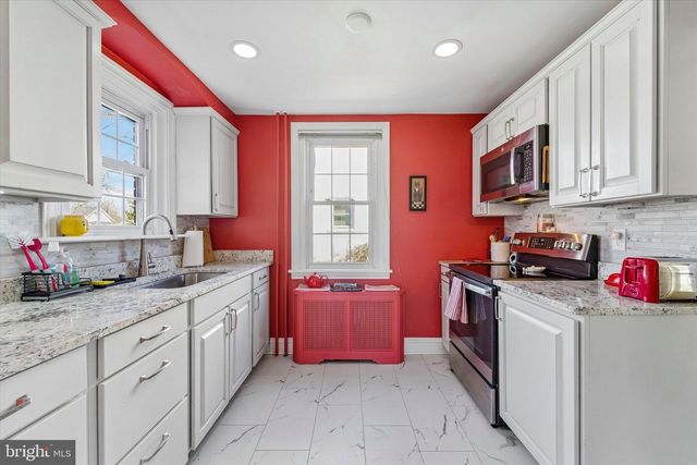 133 6TH AVE, Phoenixville, PA 19460