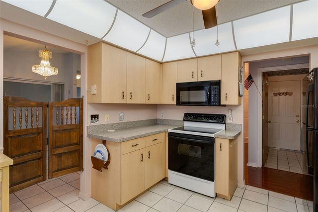 7300 BEARDSLEY STREET, Englewood, FL 34224