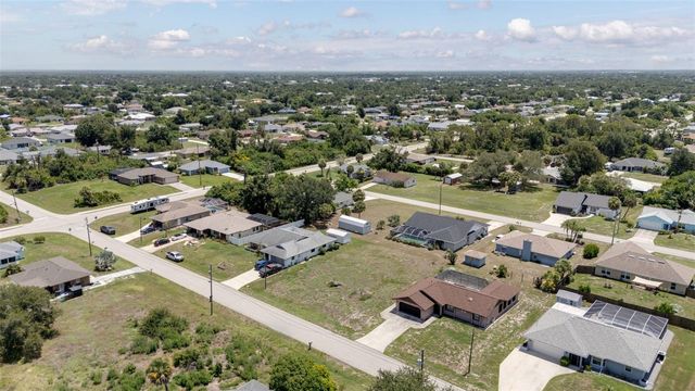7300 BEARDSLEY STREET, Englewood, FL 34224