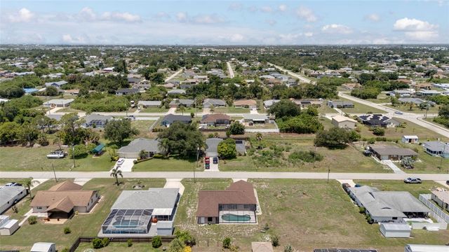 7300 BEARDSLEY STREET, Englewood, FL 34224
