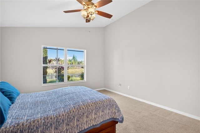 11081 Yellow Poplar DR, Fort Myers, FL 33913