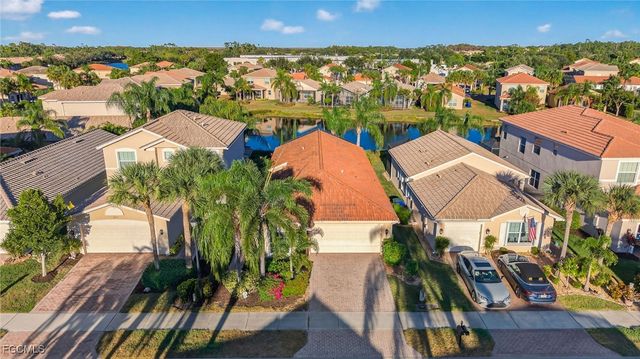 11081 Yellow Poplar DR, Fort Myers, FL 33913