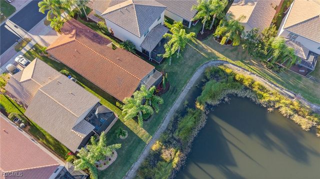 11081 Yellow Poplar DR, Fort Myers, FL 33913